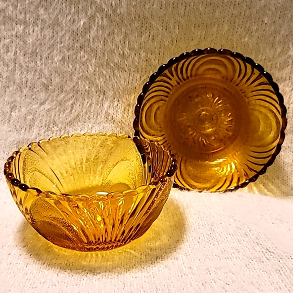 Dining Vintage Brockway Nouveau Amber Glass Dessert Bowls Poshmark